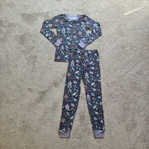 Hanna Andersson fairyland pajama set, sz 8